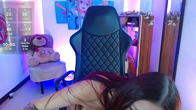 AlanaGarcia19 online show from December 22, 12:41 pm