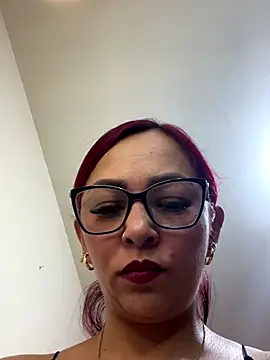 Vamanda05 online show from September 14, 9:23 pm