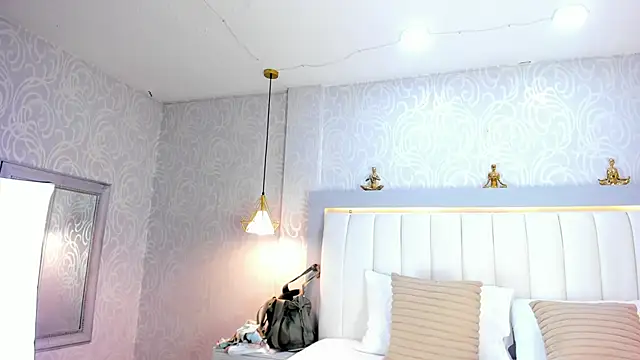 LinaLanm online show from September 10, 4:01 am