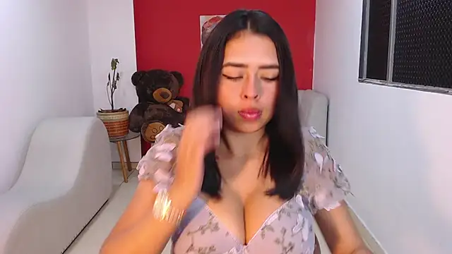 Snapshot of naia_sweetsex chatting on September 26, 3:42 pm naia sweetsex online show from September 26, 3:42 pm