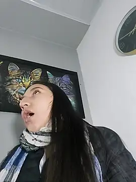 LunaBaby- online show from September 25, 11:09 am