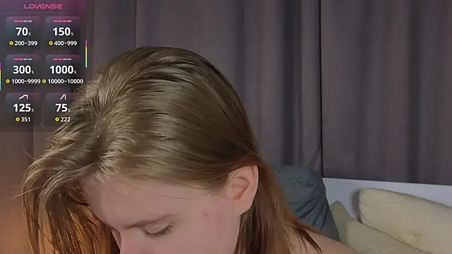 JulietteRain online show from November 28, 5:27 pm