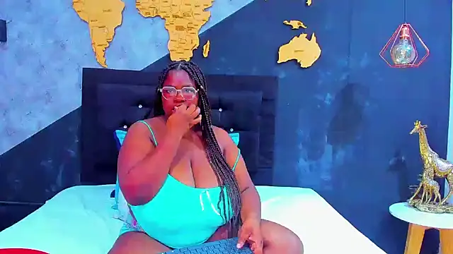 Snapshot of Maiam__Rossi chatting on September 19, 1:21 pm Maiam Rossi online show from September 19, 1:21 pm