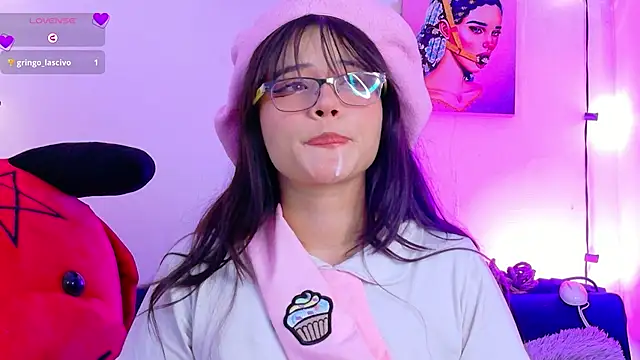 Snapshot of MiaVelvetDoll chatting on October 2, 2:22 pm MiaVelvetDoll online show from October 2, 2:22 pm