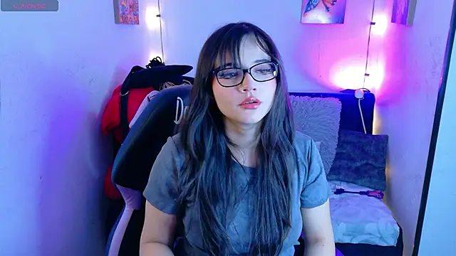 Snapshot of MiaVelvetDoll chatting on October 6, 1:17 pm MiaVelvetDoll online show from October 6, 1:17 pm