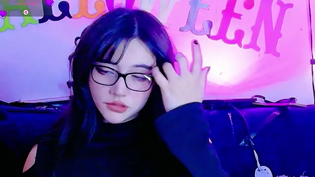 Snapshot of MiaVelvetDoll chatting on October 24, 3:41 pm MiaVelvetDoll online show from October 24, 3:41 pm