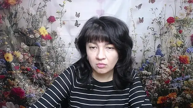 SelenaFly online show from October 4, 11:05 am