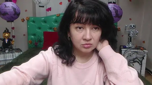 SelenaFly online show from October 28, 6:19 am