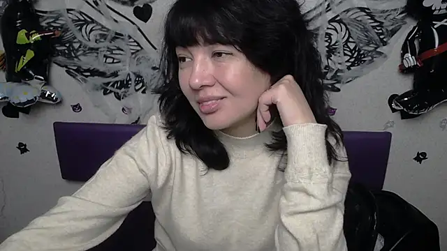 SelenaFly online show from October 31, 7:23 am