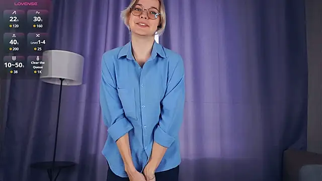 Snapshot of EdaKirkIin chatting on September 29, 6:18 am EdaKirkIin online show from September 29, 6:18 am