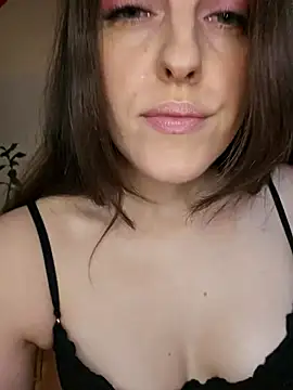 BelleFelicitas online show from November 8, 12:10 pm