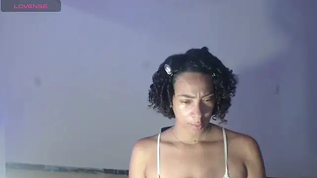 Snapshot of DonnaDidiamantti chatting on October 22, 9:31 pm DonnaDidiamantti online show from October 22, 9:31 pm