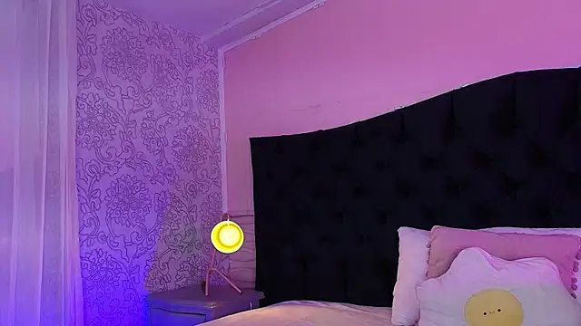 Hada Blue online show from April 15, 7:58 pm