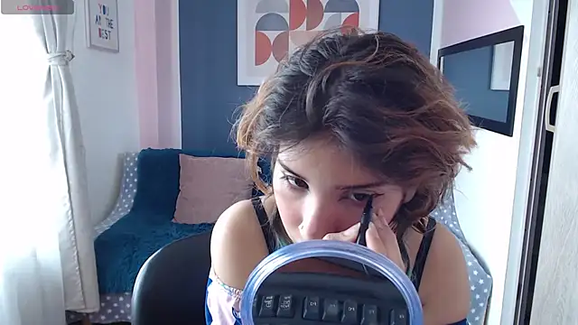 Snapshot of VenusMist chatting on September 23, 4:05 pm VenusMist online show from September 23, 4:05 pm