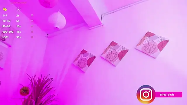 Snapshot of Zaradavis chatting on September 13, 11:57 pm Zaradavis online show from September 13, 11:57 pm