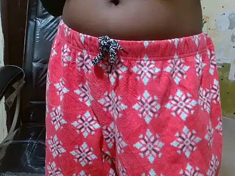 Snapshot of shallyji chatting on October 31, 2:43 pm shallyji online show from October 31, 2:43 pm