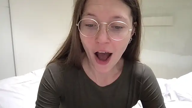 Scorpion Peach online show from January 10, 10:53 am