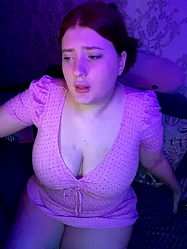 Rosie Pumpkin online show from September 11, 1:50 am