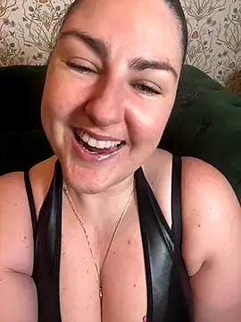 Lacey-BBW online show from October 20, 9:29 pm