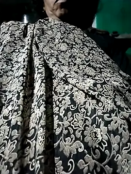 Snapshot of Sexi_savita chatting on September 24, 8:19 pm Sexi savita online show from September 24, 8:19 pm