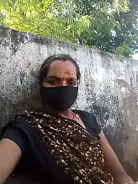 Snapshot of Sexi_savita chatting on October 4, 10:10 am Sexi savita online show from October 4, 10:10 am