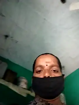 Snapshot of Sexi_savita chatting on October 1, 9:25 am Sexi savita online show from October 1, 9:25 am