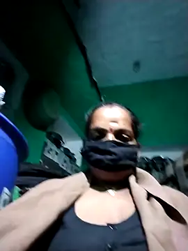 Snapshot of Sexi_savita chatting on October 27, 3:51 pm Sexi savita online show from October 27, 3:51 pm