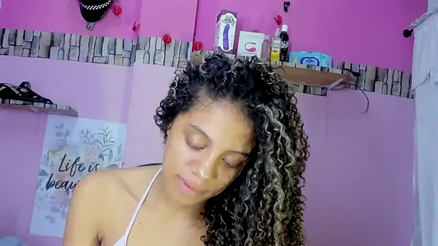 sashaduarte online show from September 11, 1:44 pm