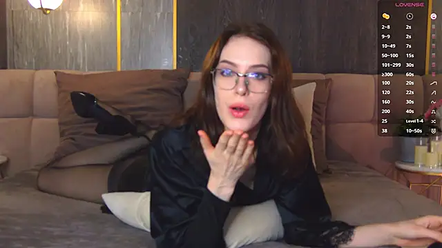 FrancesDay online show from October 24, 5:47 am