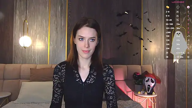 FrancesDay online show from October 29, 5:45 am