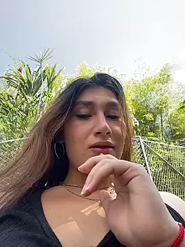 Isa Villamarin online show from October 16, 3:14 pm