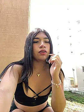 LiaSaenz27 online show from October 16, 3:14 pm