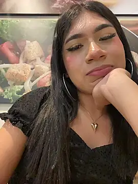 LiaSaenz27 online show from October 24, 3:52 pm