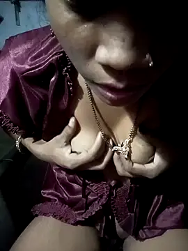 Snapshot of SEXY-MAHI4 chatting on October 3, 6:02 pm SEXY-MAHI4 online show from October 3, 6:02 pm