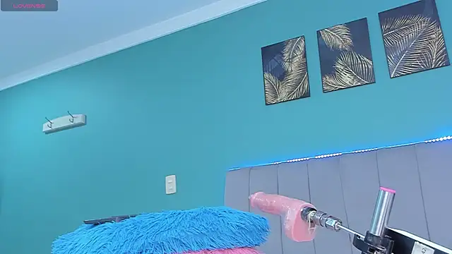 Snapshot of Emma_Onne chatting on October 16, 2:14 am Emma Onne online show from October 16, 2:14 am