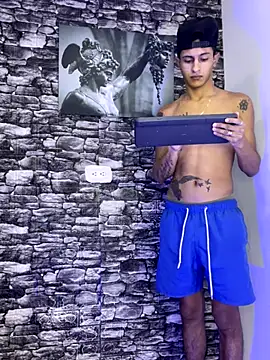 gustavo saaled19  online show from October 11, 10:34 pm