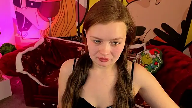 RedDoll  online show from January 17, 6:43 am