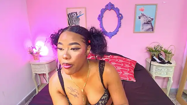 Nahomi Rivera online show from September 22, 12:58 pm