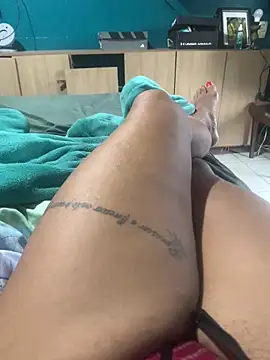 Snapshot of ju_muniz01 chatting on September 22, 10:46 am ju muniz01 online show from September 22, 10:46 am