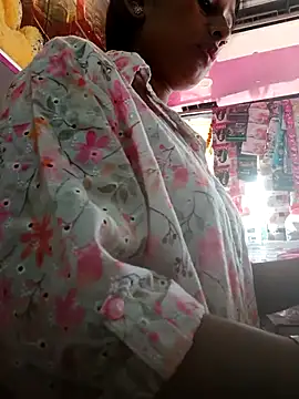 Snapshot of hotshreya69 chatting on October 24, 8:54 am hotshreya69 online show from October 24, 8:54 am