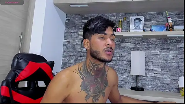 Theimperialboys  online show from October 11, 2:49 am