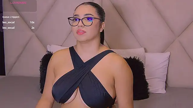 Snapshot of CharlotteeBrownn chatting on September 9, 5:07 am CharlotteeBrownn online show from September 9, 5:07 am