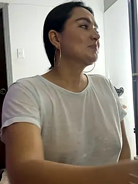 Snapshot of Rouse69_ chatting on October 11, 10:42 am Rouse69 online show from October 11, 10:42 am