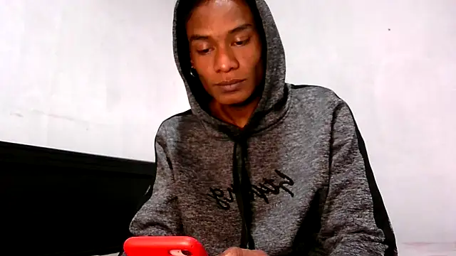 Noah Miller7 online show from October 9, 8:18 am