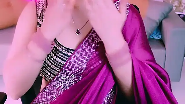 My Rose online show from February 13, 6:31 pm