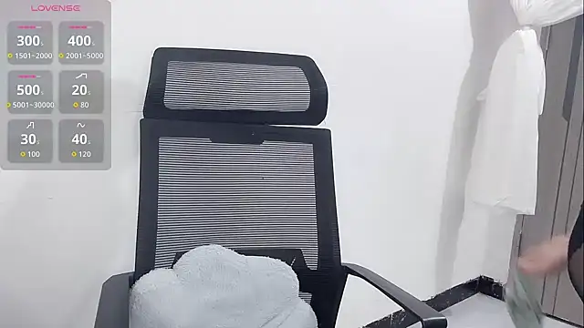 xchenchen online show from September 24, 3:22 pm