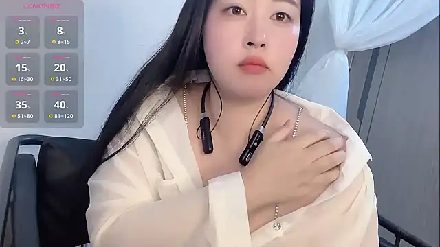 xchenchen online show from October 15, 2:52 pm