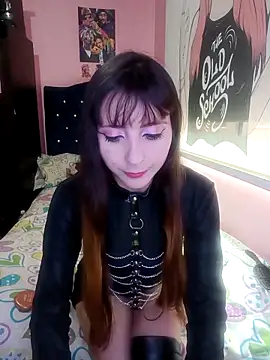 Sophiespenser online show from April 14, 8:20 pm