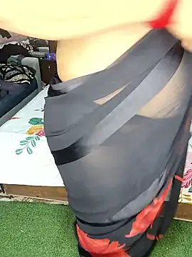 Snapshot of PRIYA_22 chatting on September 25, 1:37 am PRIYA 22 online show from September 25, 1:37 am