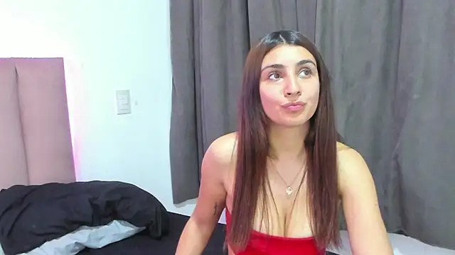 Snapshot of CandyAinsley chatting on October 5, 6:57 pm CandyAinsley online show from October 5, 6:57 pm